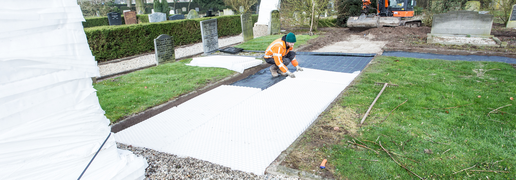 Project Stabiele grindpaden met Gravel PRO voor begraafplaats