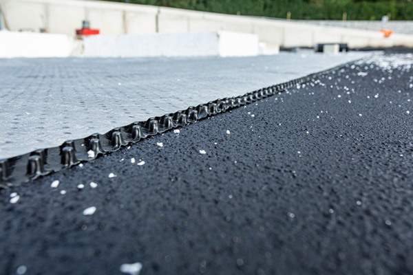 EPS constructie en groen op dak fietsenstalling station Driebergen-Zeist