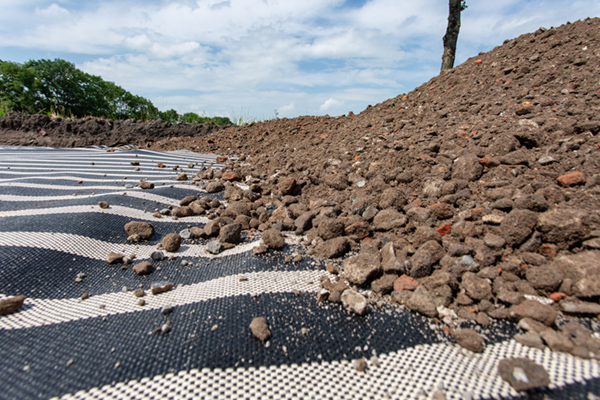 Reduceer laagopbouw met TenCate Geolon HMi-5